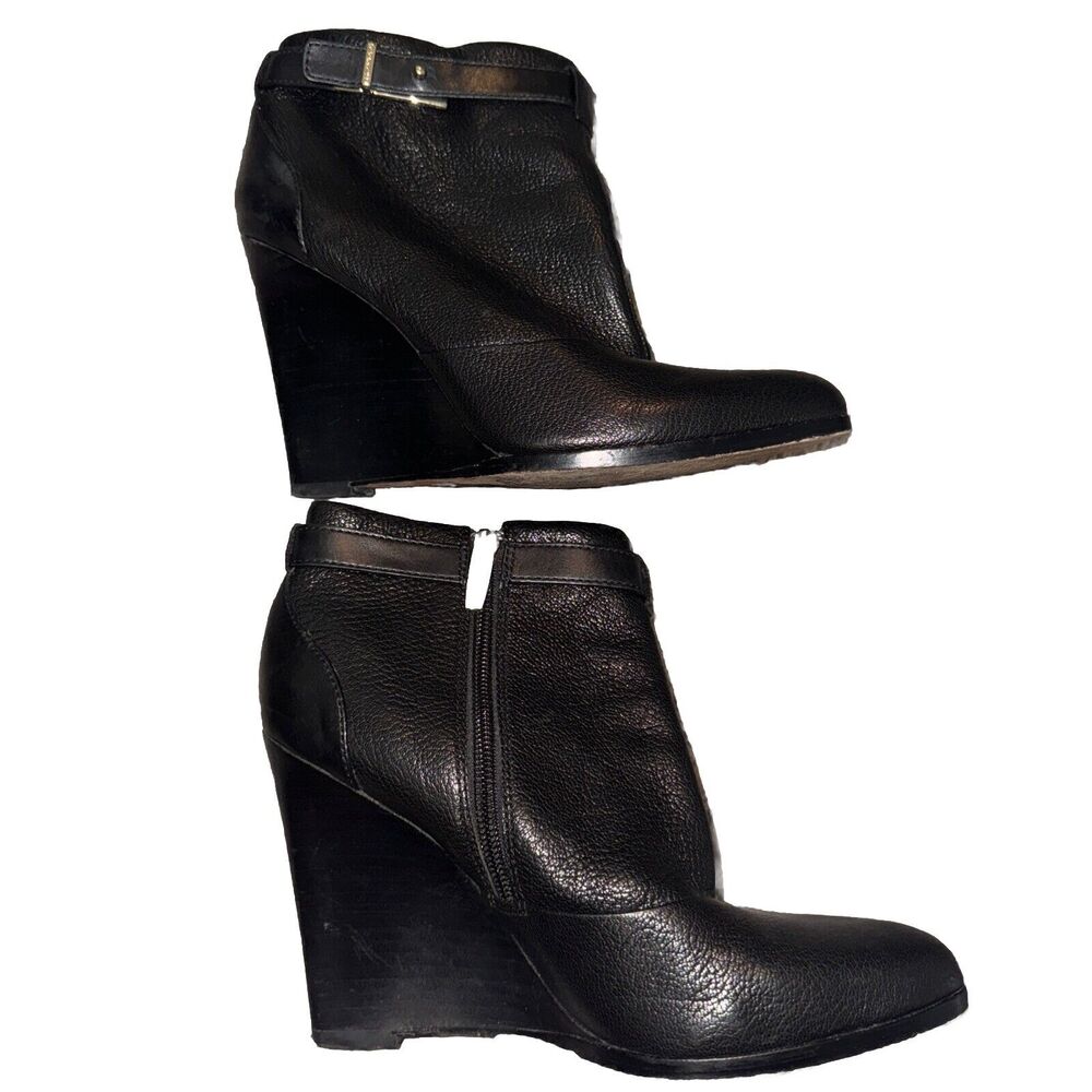 Coach Melody Women Wedge Pebbled Black Zipper Leather Booties Size 8 B